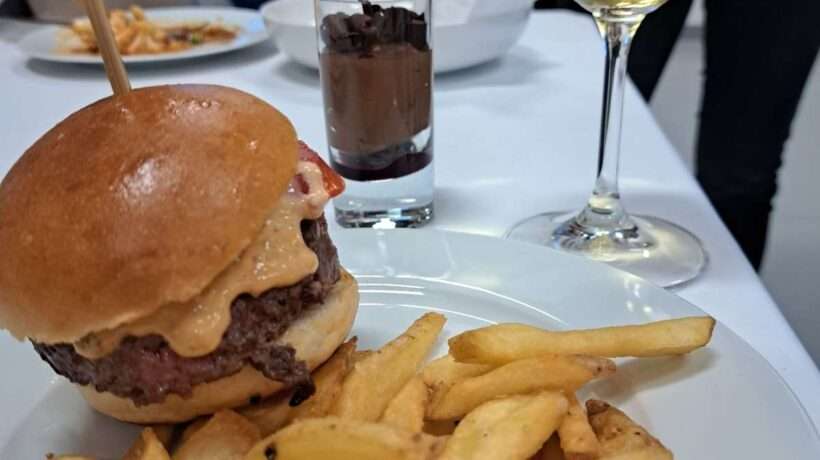 Meranie úspechu: Kľúčové ukazovatele výkonnosti (KPI), analýza dát