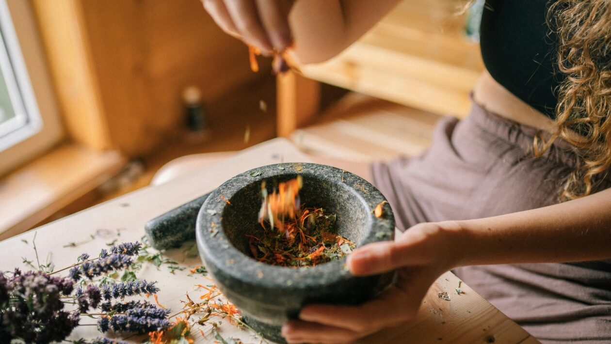 Faktoring a forfaiting verzus klasický úver: Stratégie cash flow