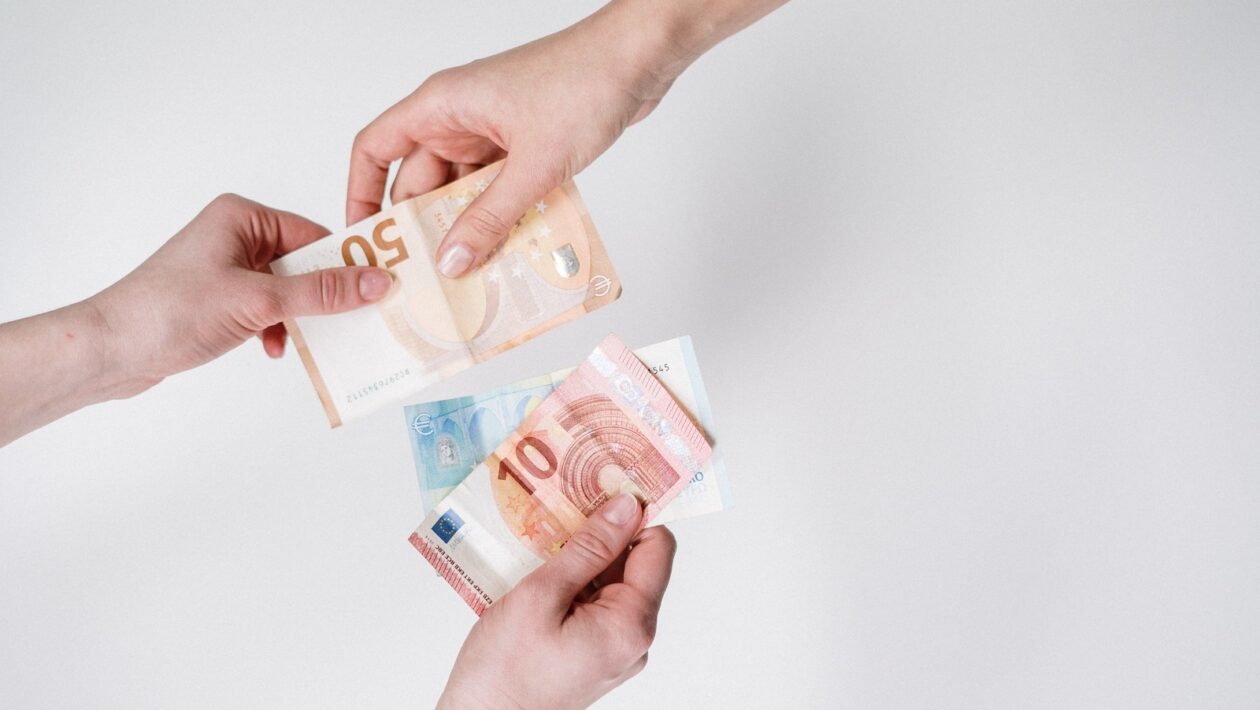 Benefit pre klienta: Zníženie úroku za vernosť a cross-sell – Kedy sa to naozaj oplatí?